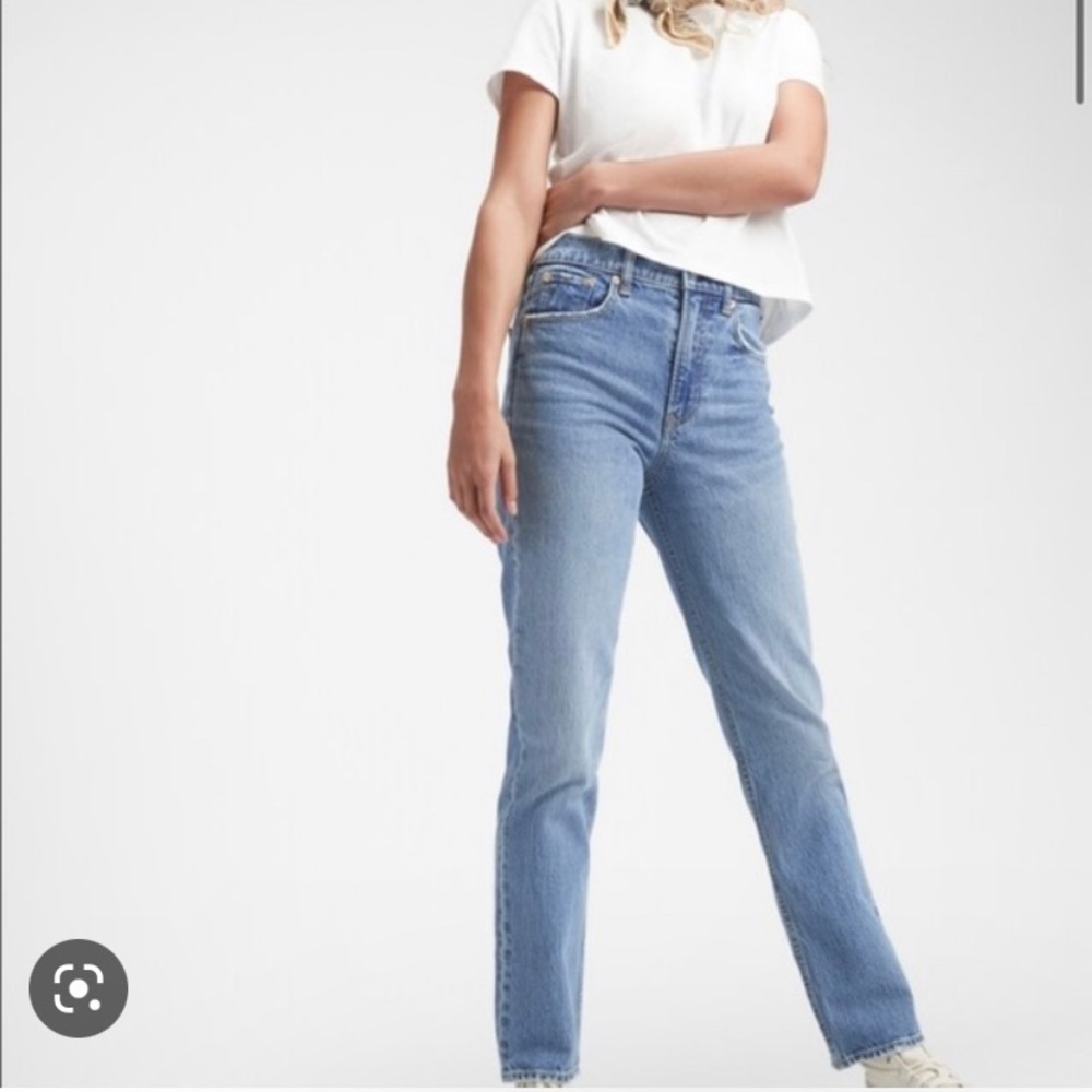 GAP Straight Leg Jeans